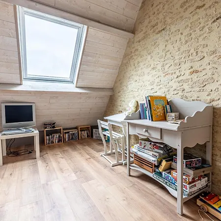 Tatil Evi Marie Therese - 300 M De La *